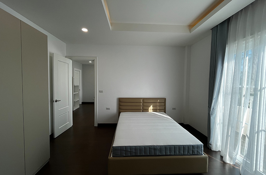 House with Shared Pool in Sukhumvit 